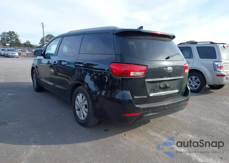2018 Kia Sedona Lx z USA, uszkodzony, nr VIN KNDMB5C17J6386394